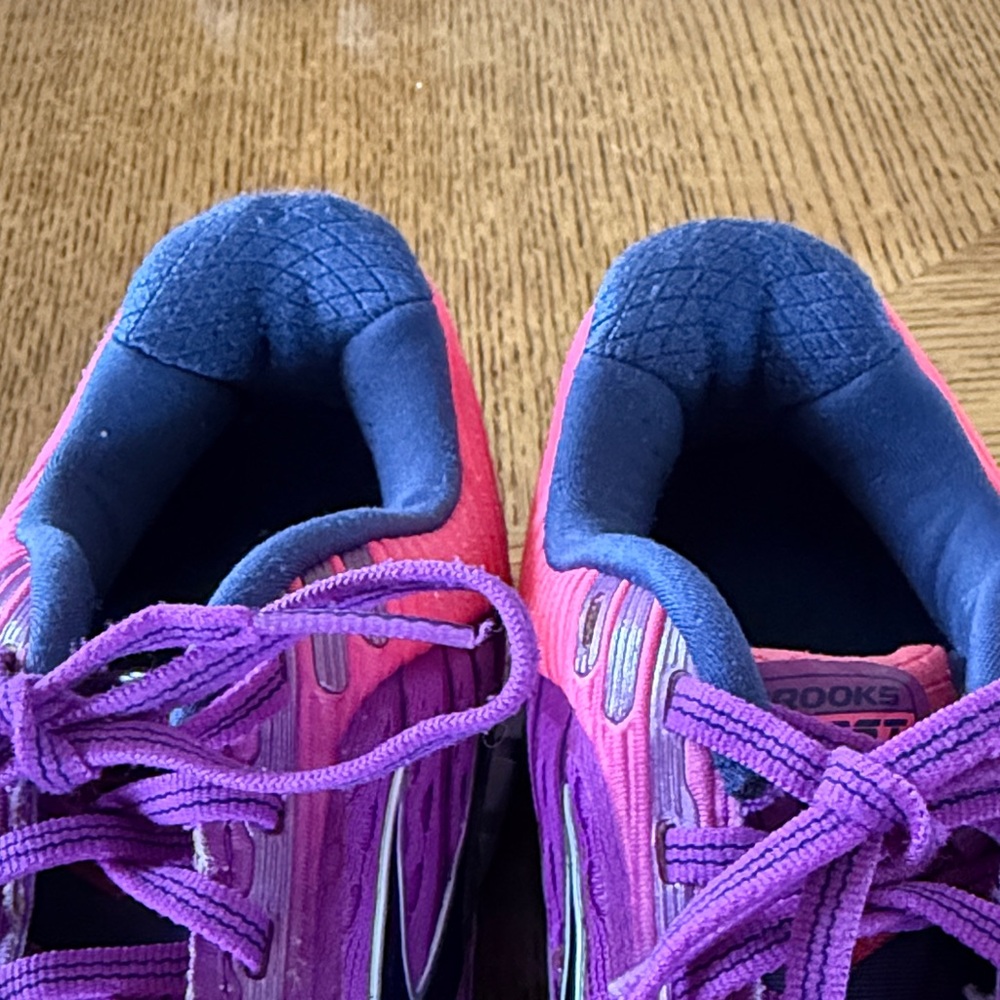 Women’s Brooks Ghost 9 size 10 - Picture 9 of 16